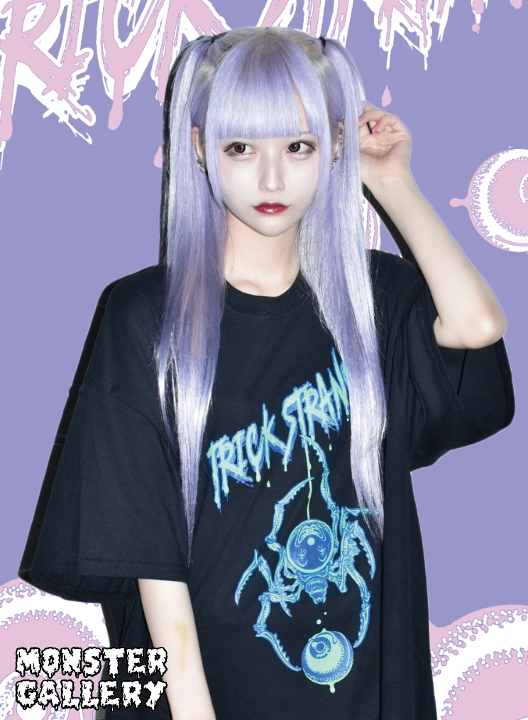 【TRICK STRANGE】T-shirtsの商品着用画像