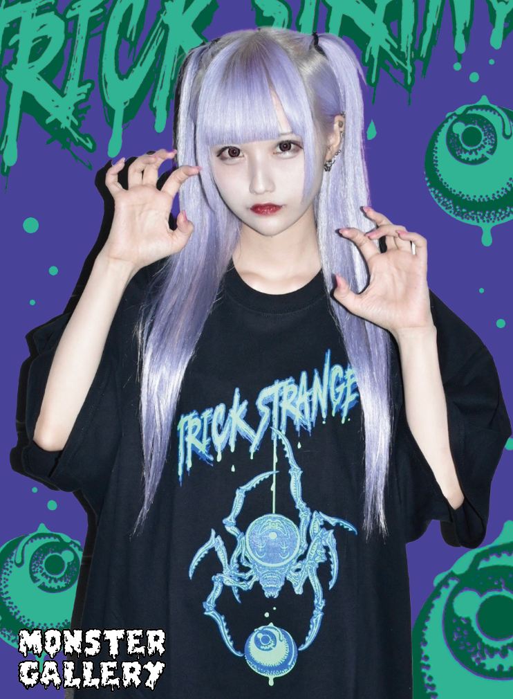 【TRICK STRANGE】T-shirtsの商品着用画像